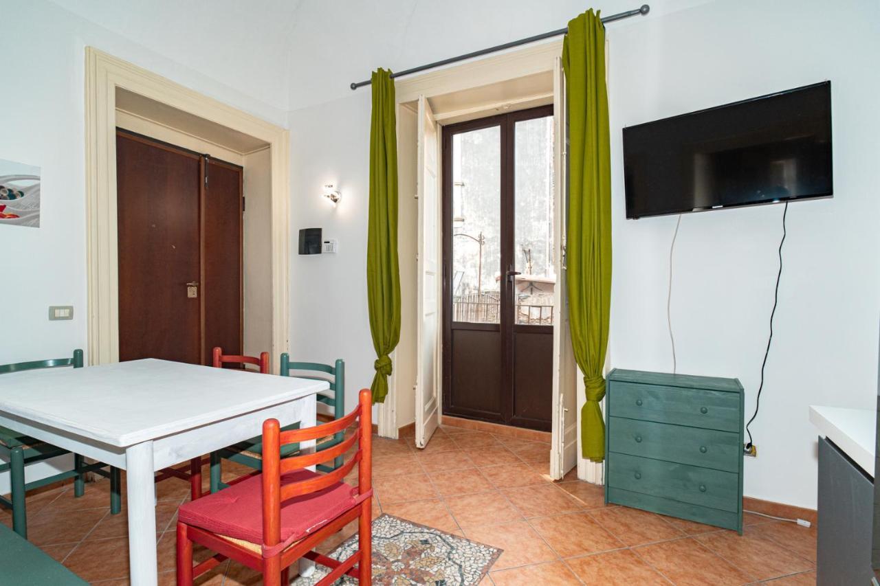 Castle Living Apartment Catania Exterior photo